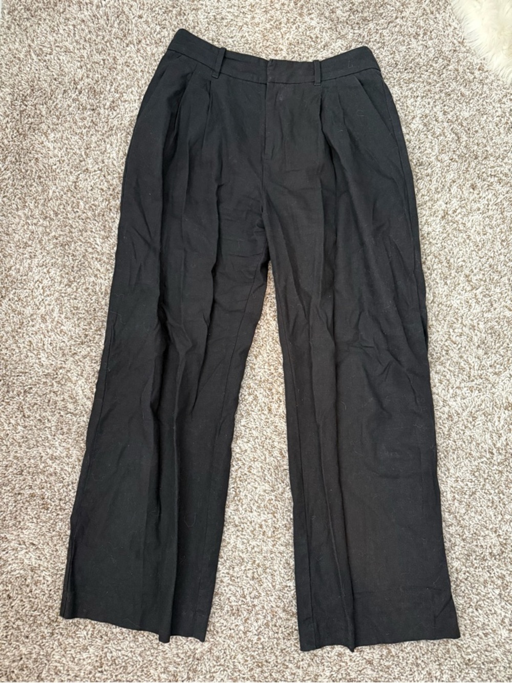 GAP Black Pleated Women’s Linen Trousers